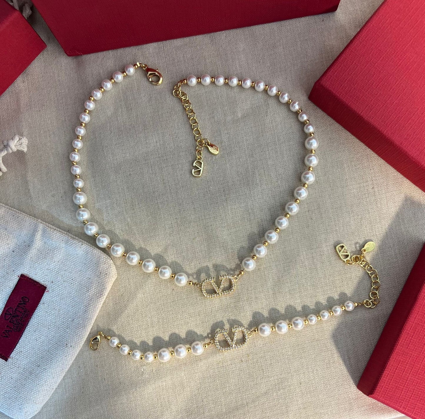 Vl. 2 pcs Set