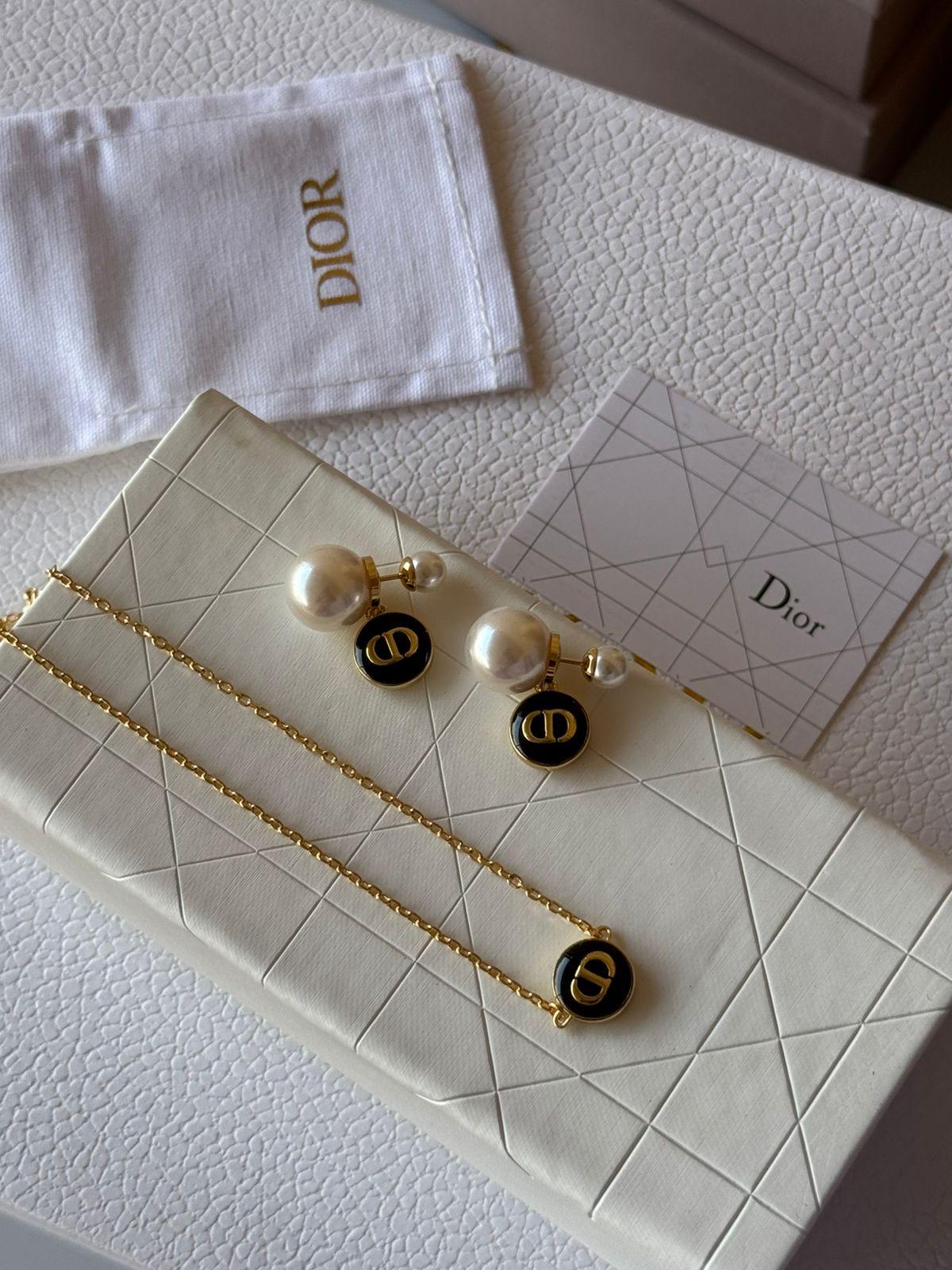 Di. 2pcs set