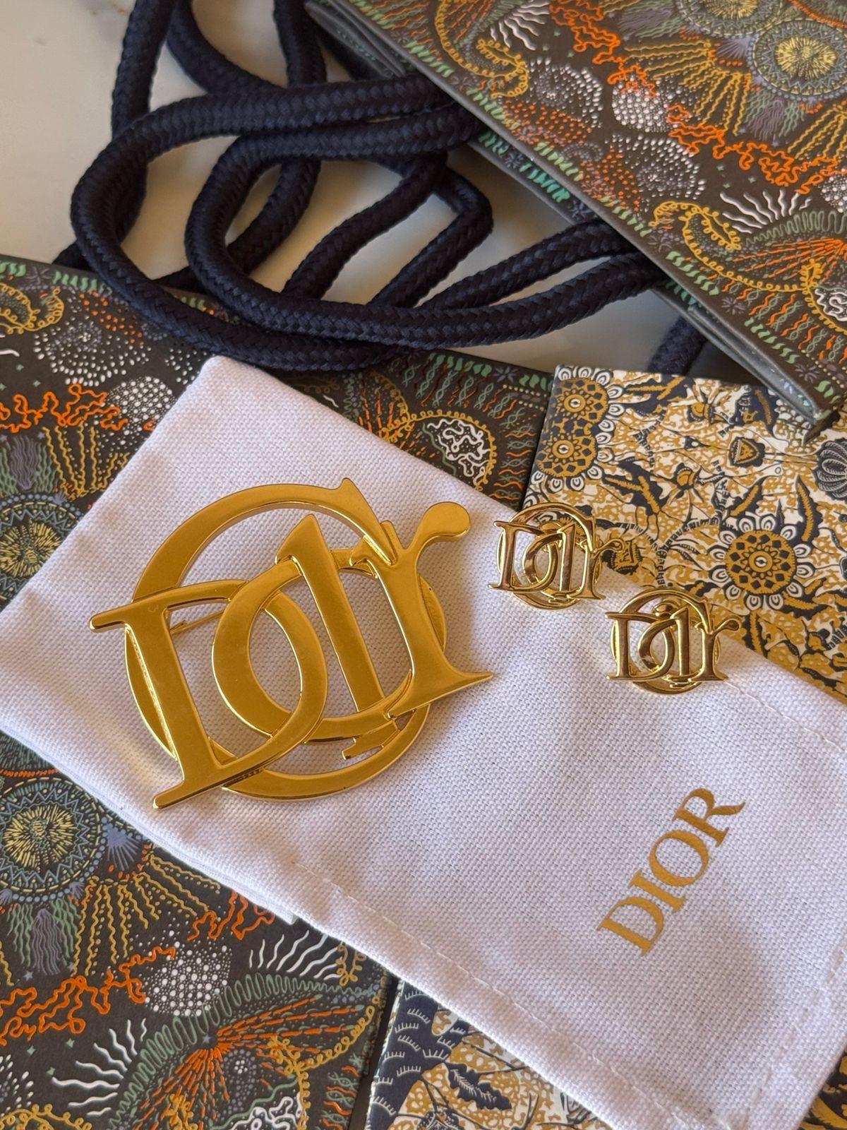 Di. 2pcs set