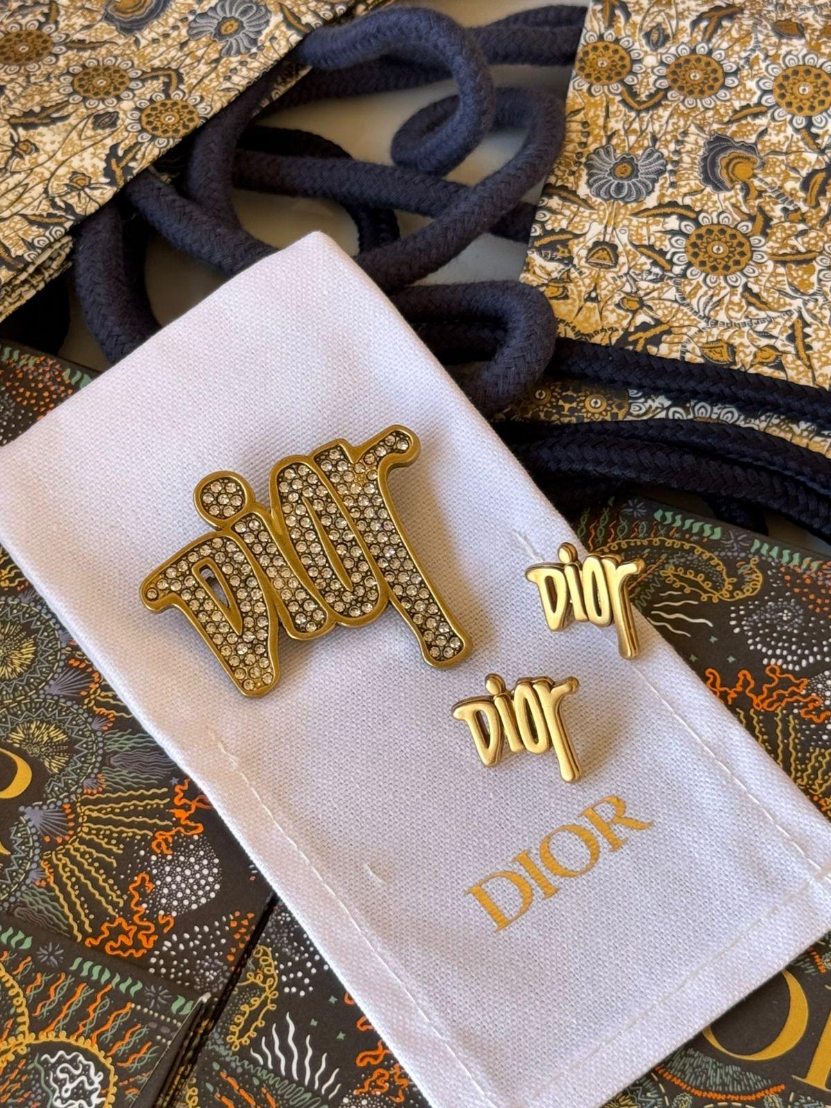 Di. 2pcs set