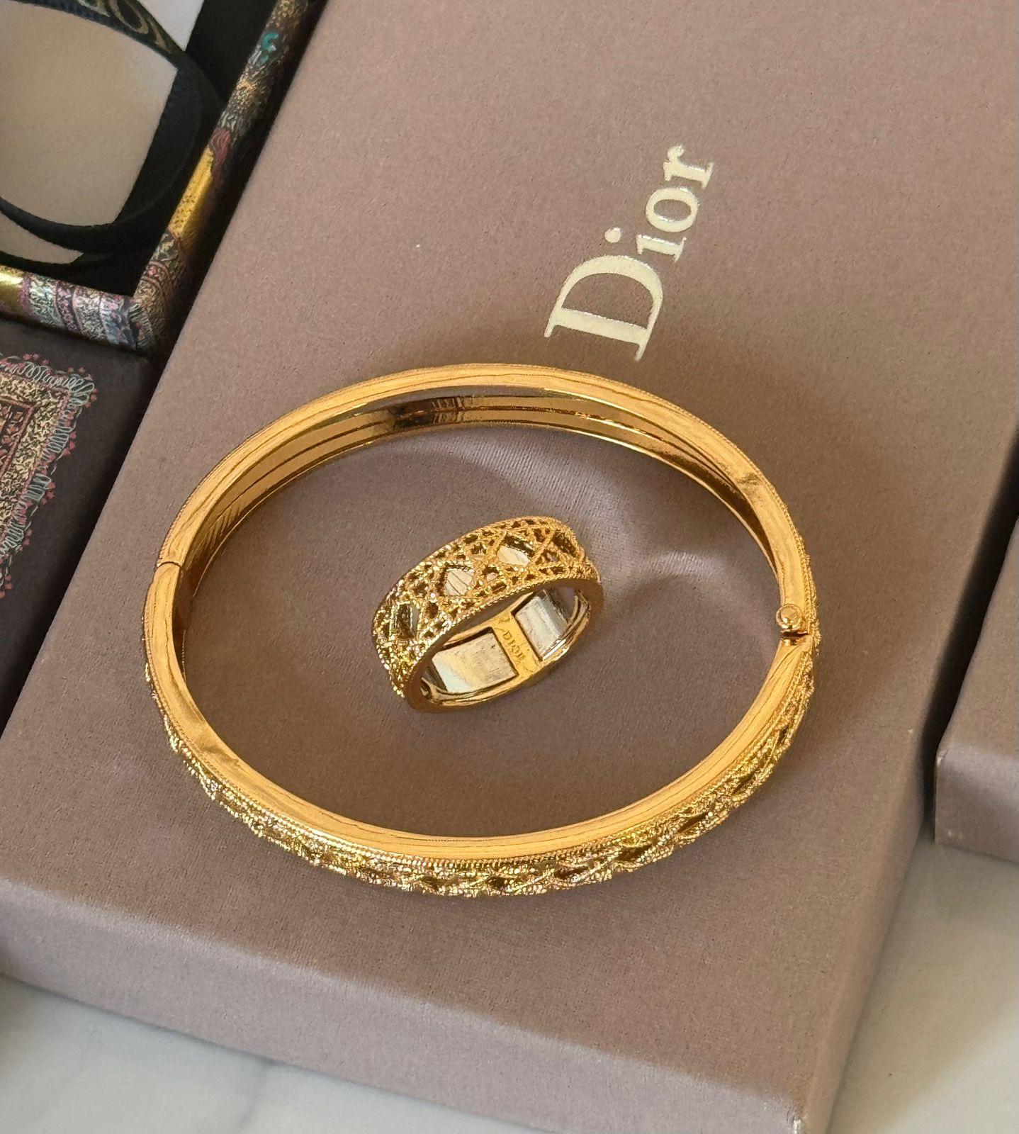 Di. 2pcs set