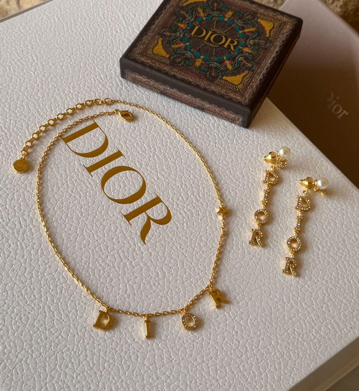 Di. 2pcs set