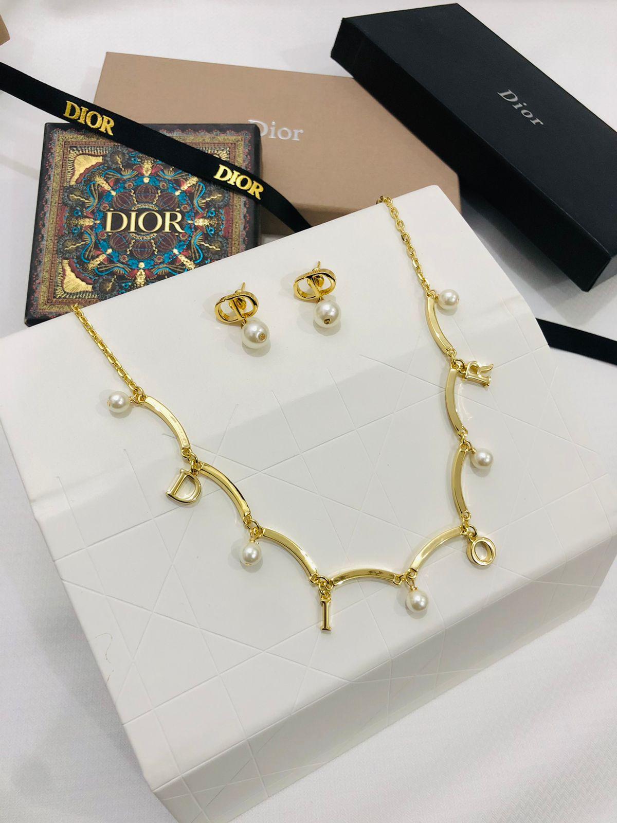Di. 2pcs set
