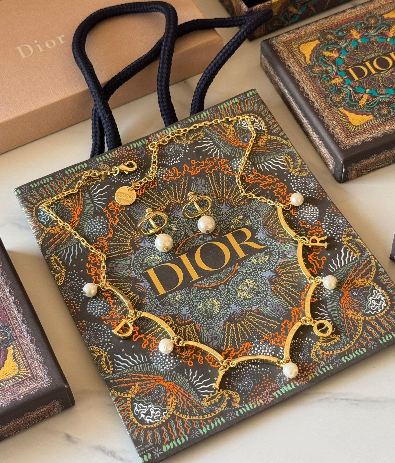 Di. 2pcs set