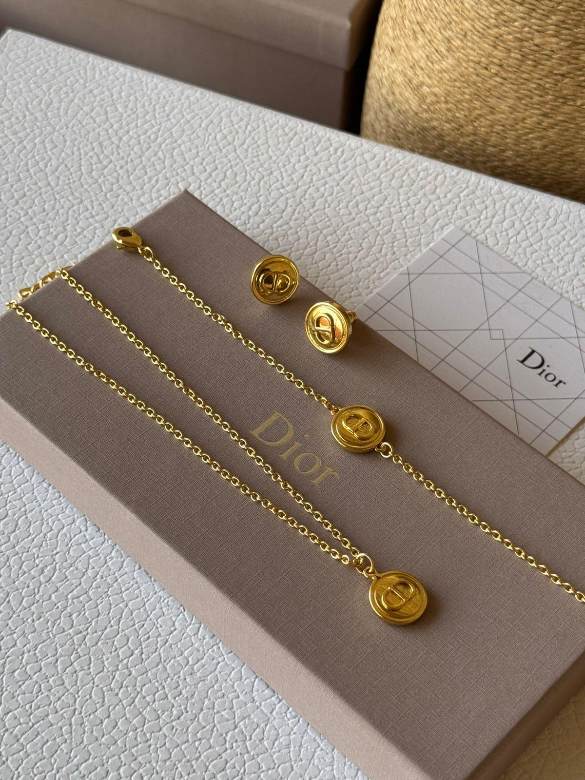 Di. 3pcs set