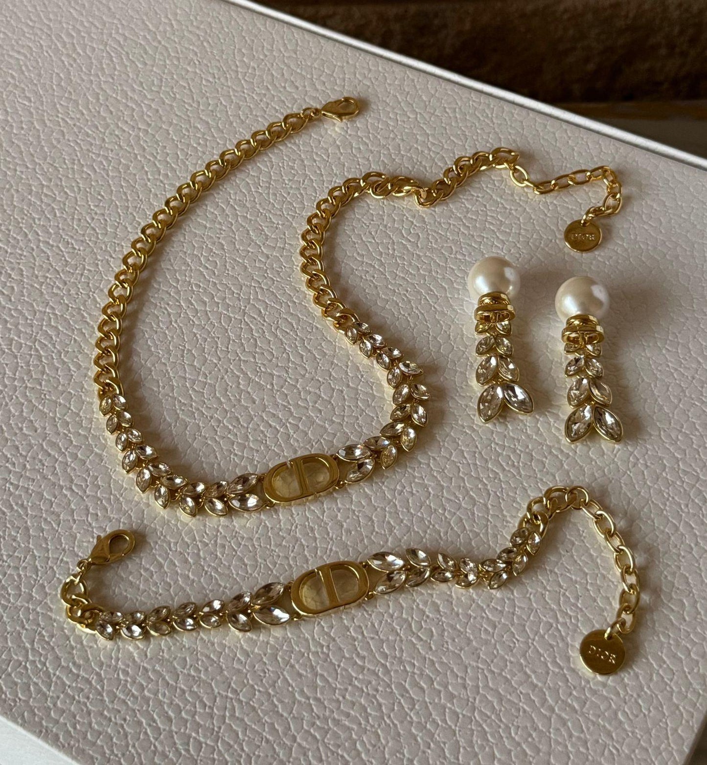Di. 3pcs set