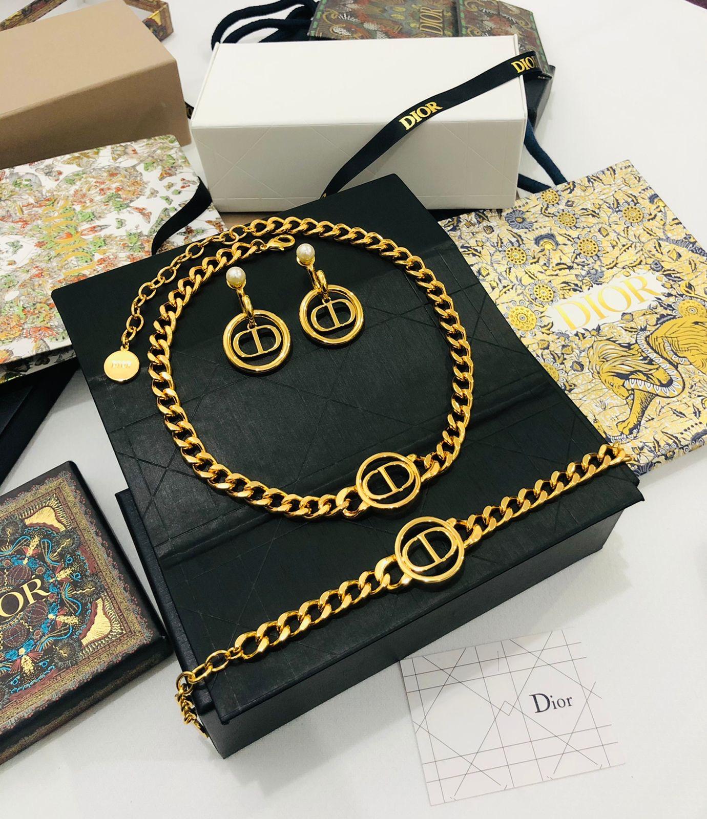 Di. 3pcs set