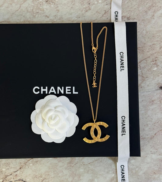 Ch. Necklace