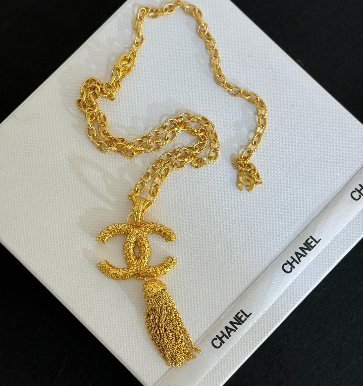 Ch. Necklace