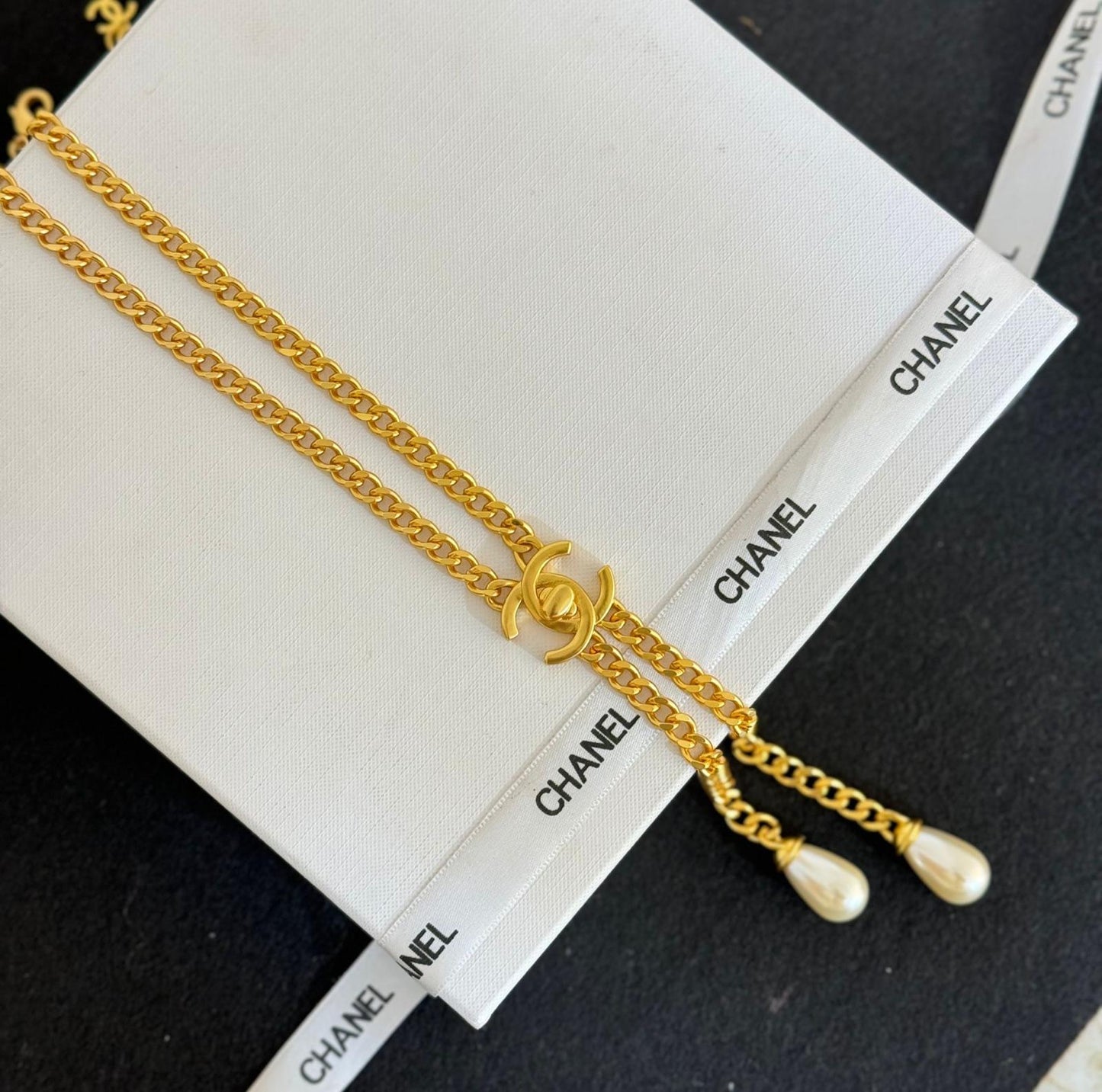 Ch. Necklace
