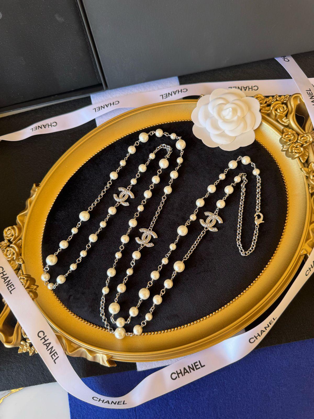 Ch. Long Necklace