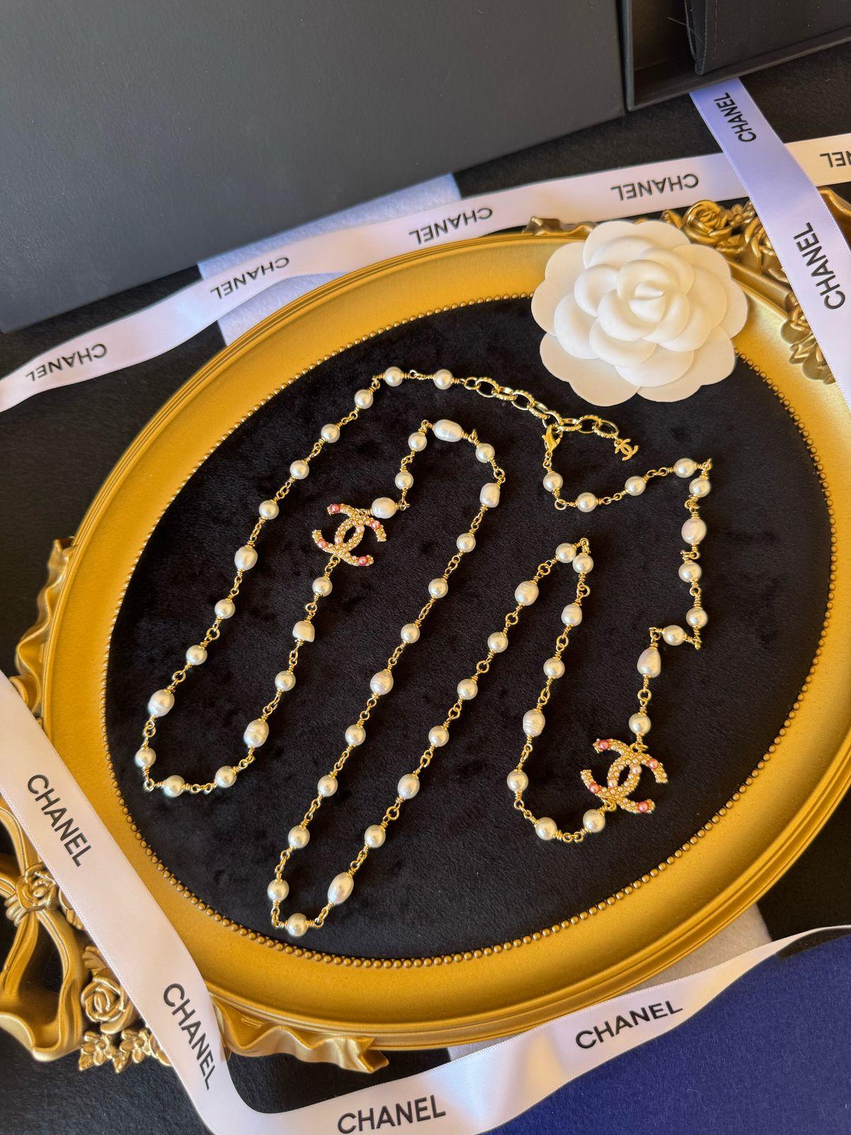 Ch. Long Necklace
