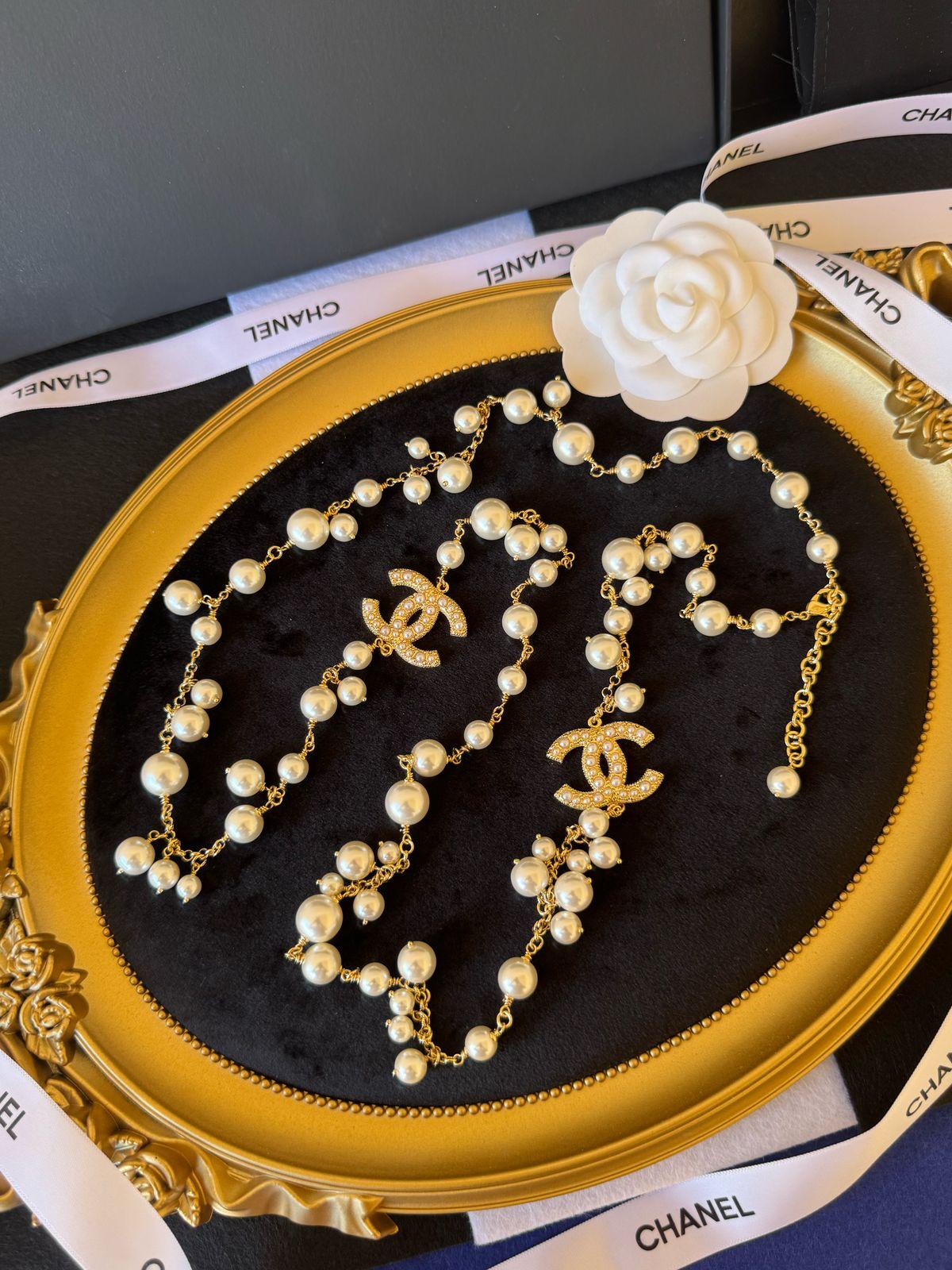 Ch. Long Necklace
