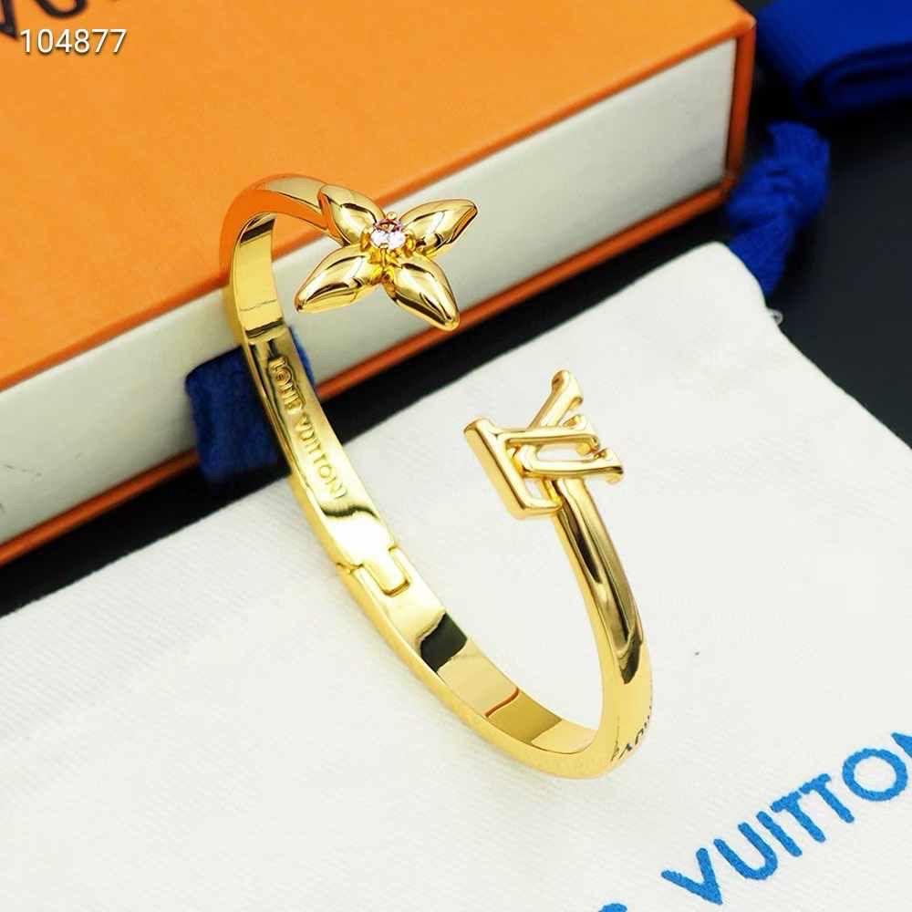 LV. Bracelet