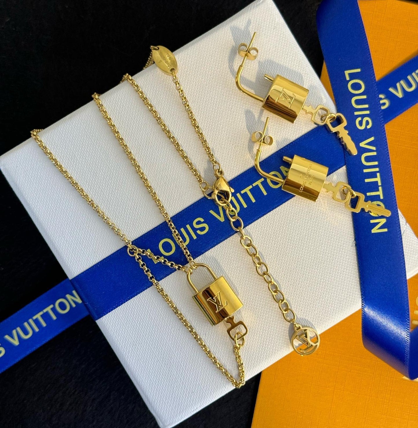 LV. 2 pcs set