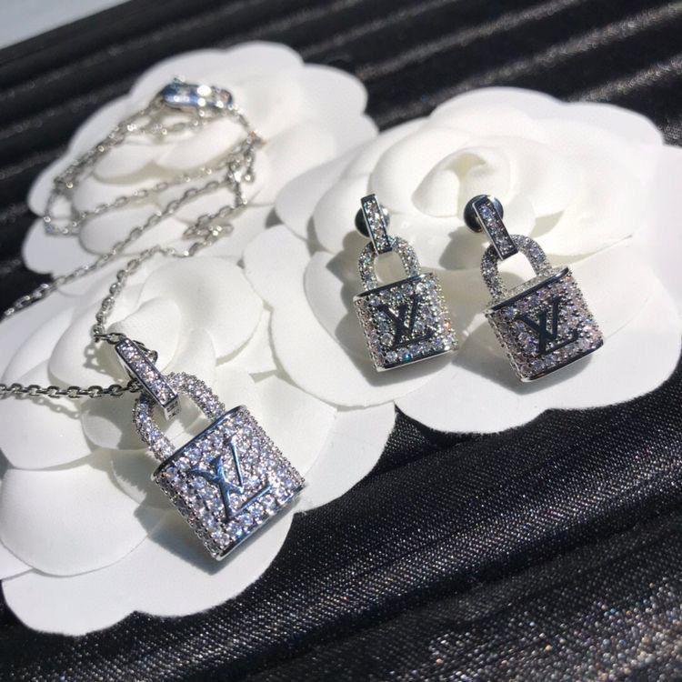 LV. 2 pcs set