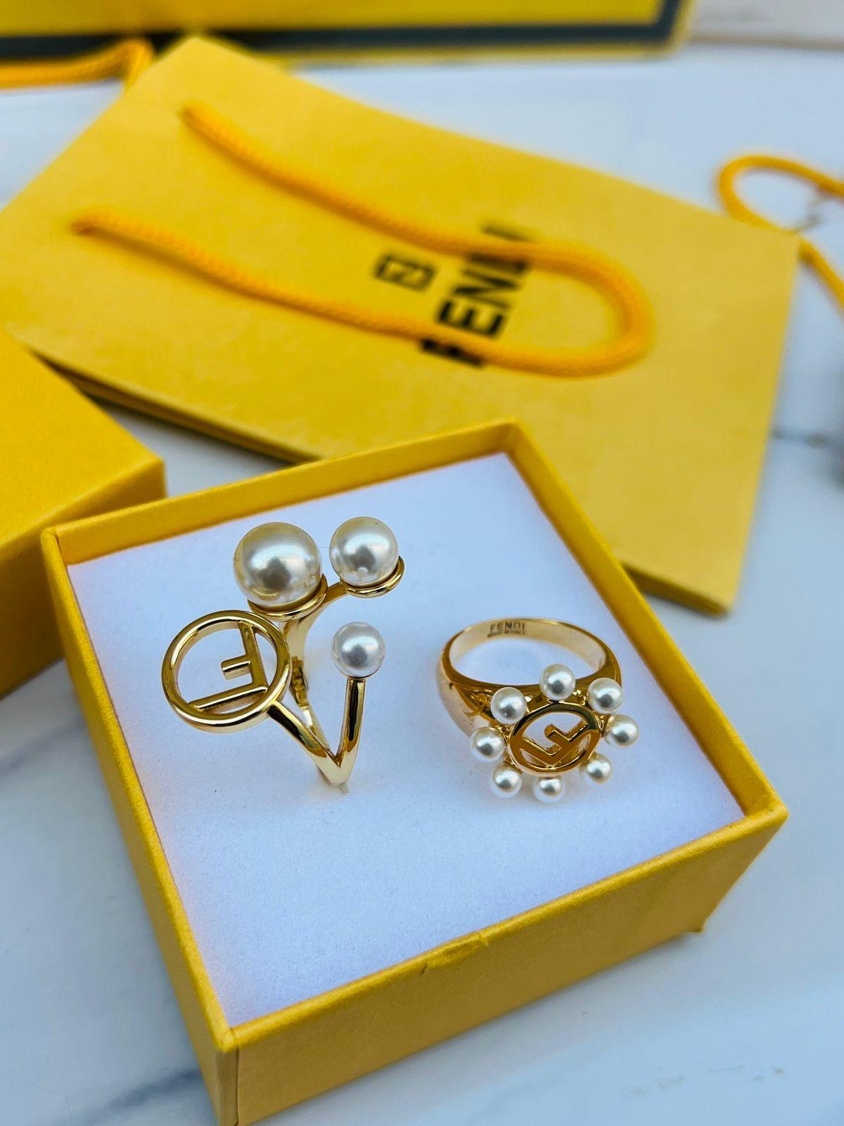 Fe. Ring