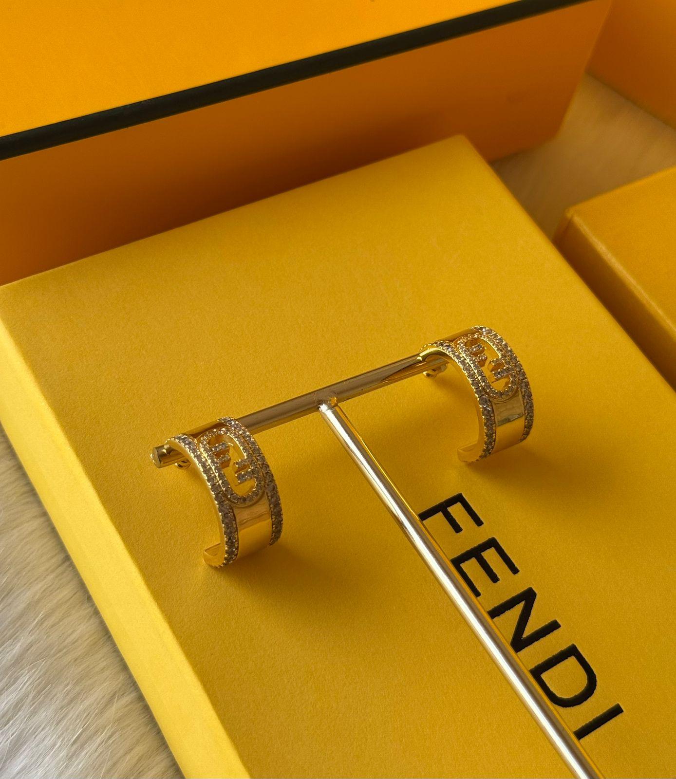 Fe. Earring