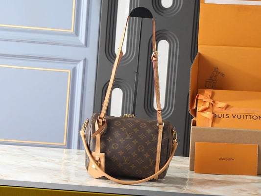 LV  speedy bag