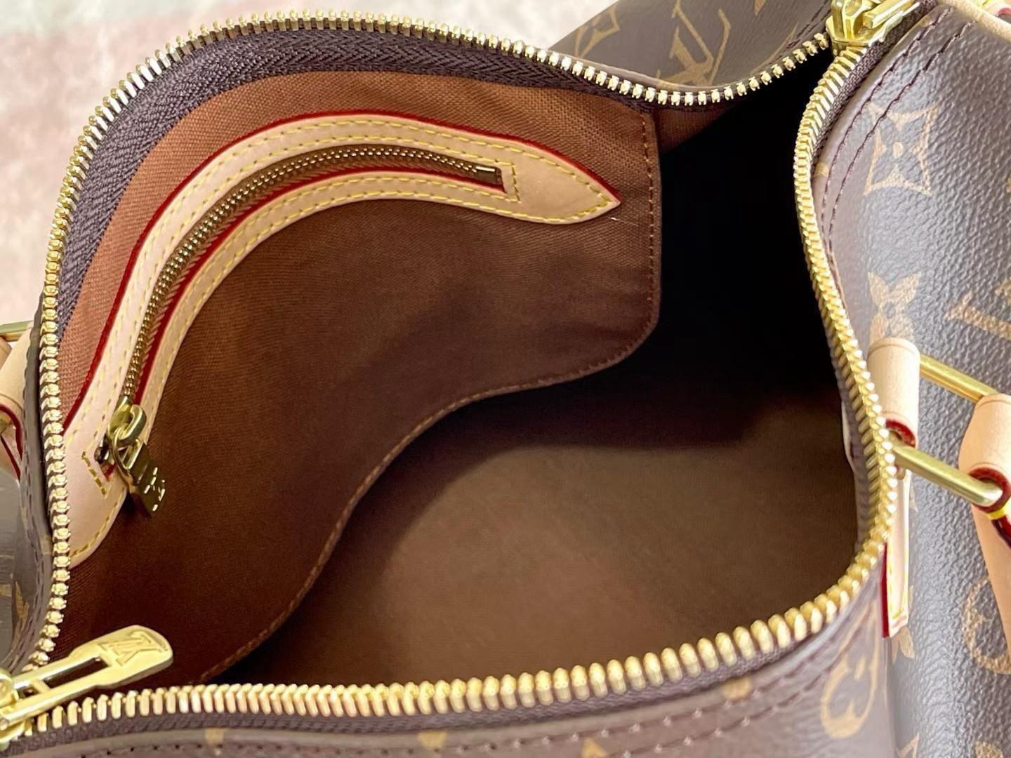 LV  speedy 30 bag