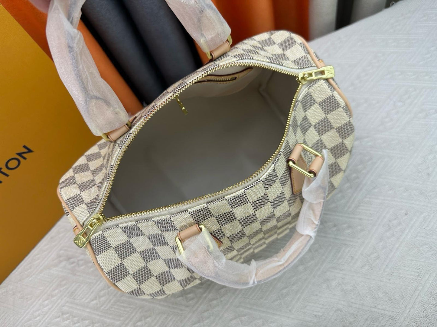LV  speedy 30 bag