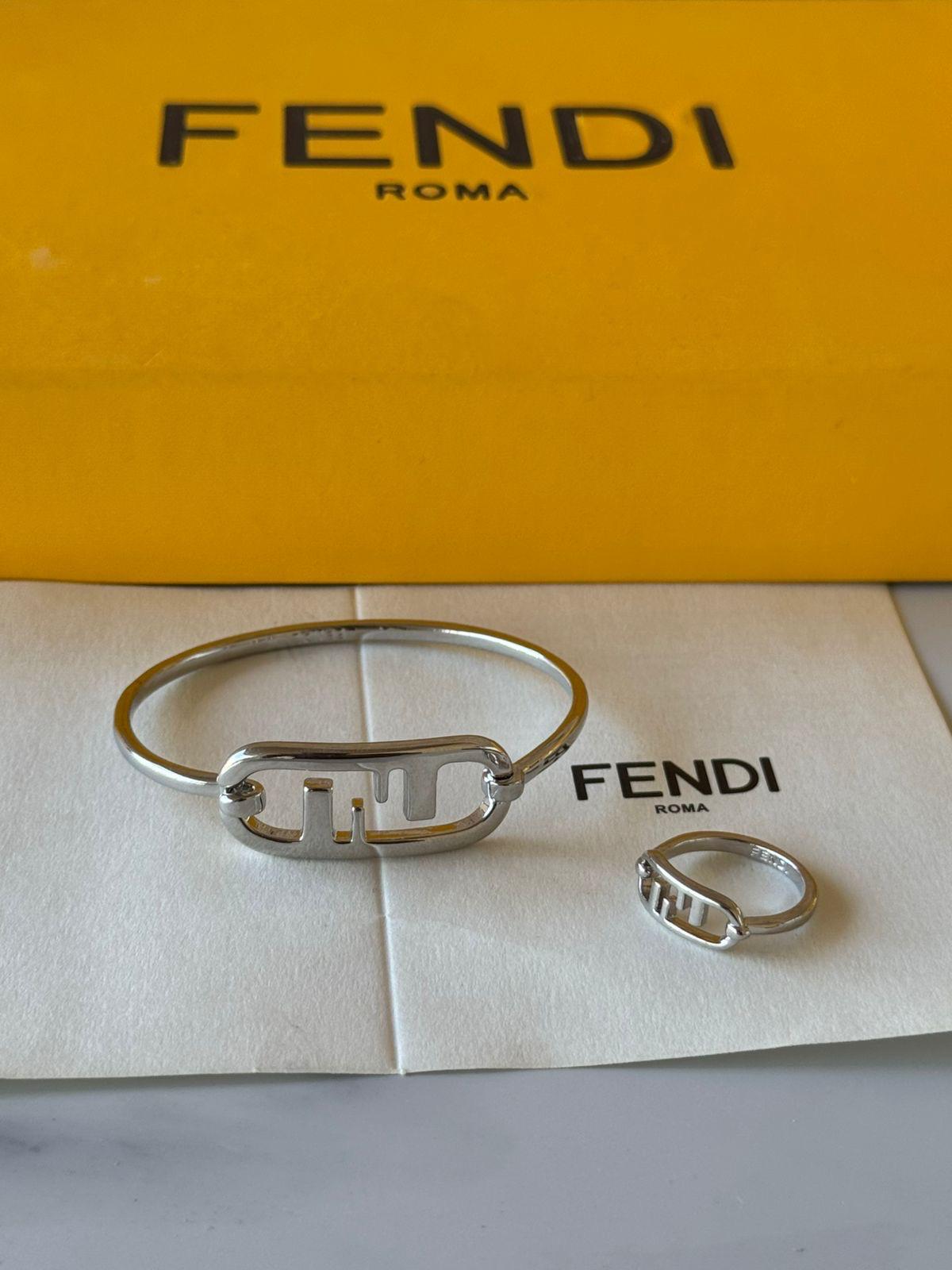 Fe.2 pcs set