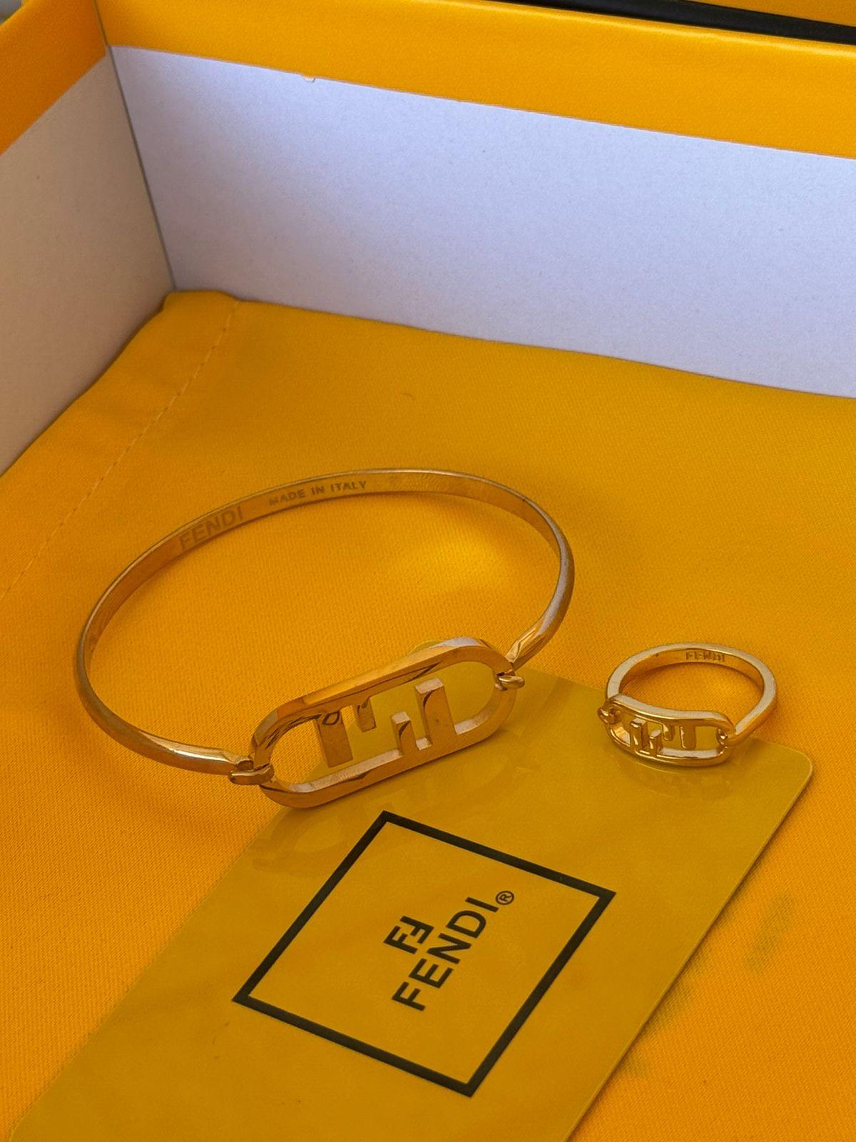 Fe.2 pcs set