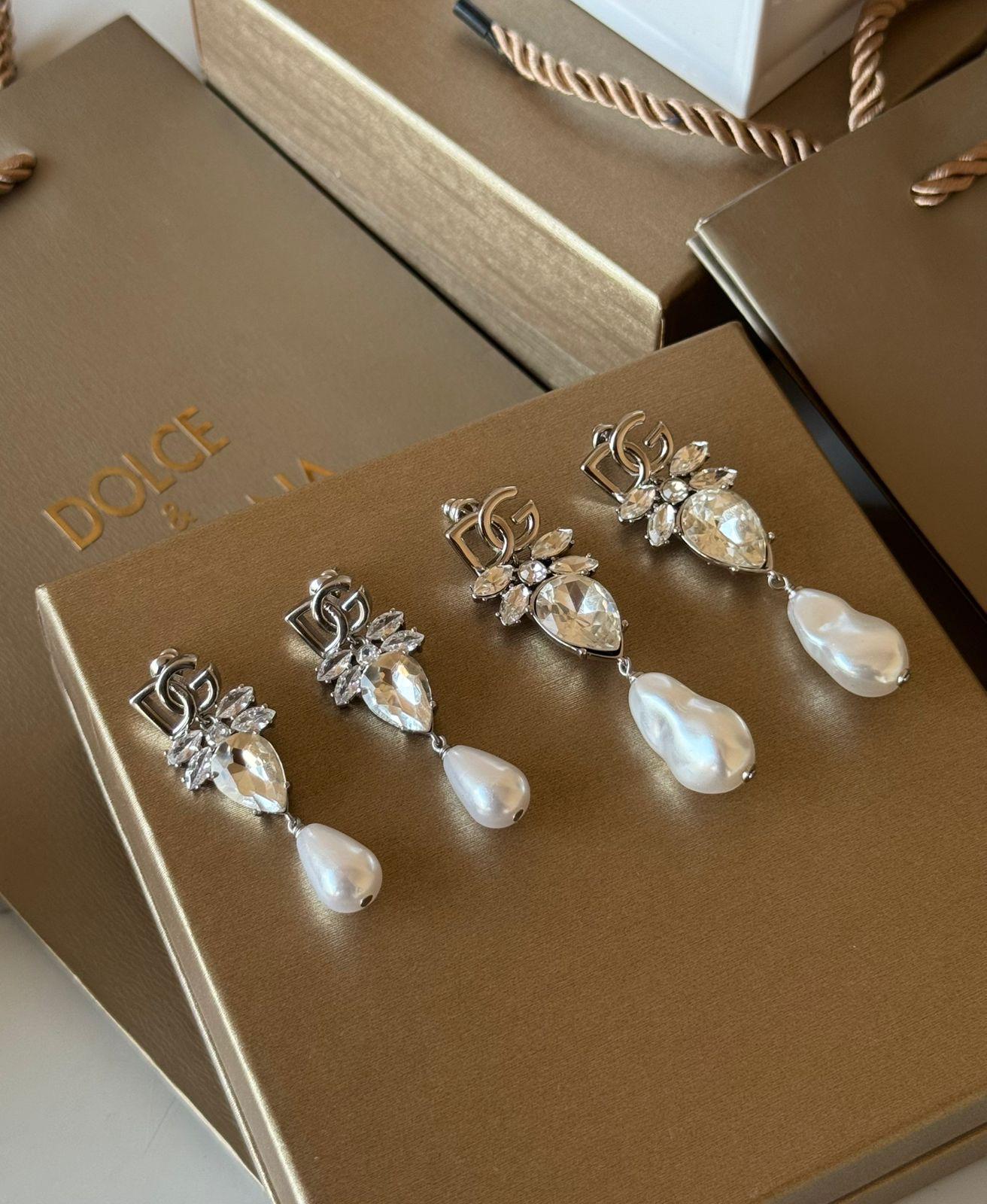 D&G earring