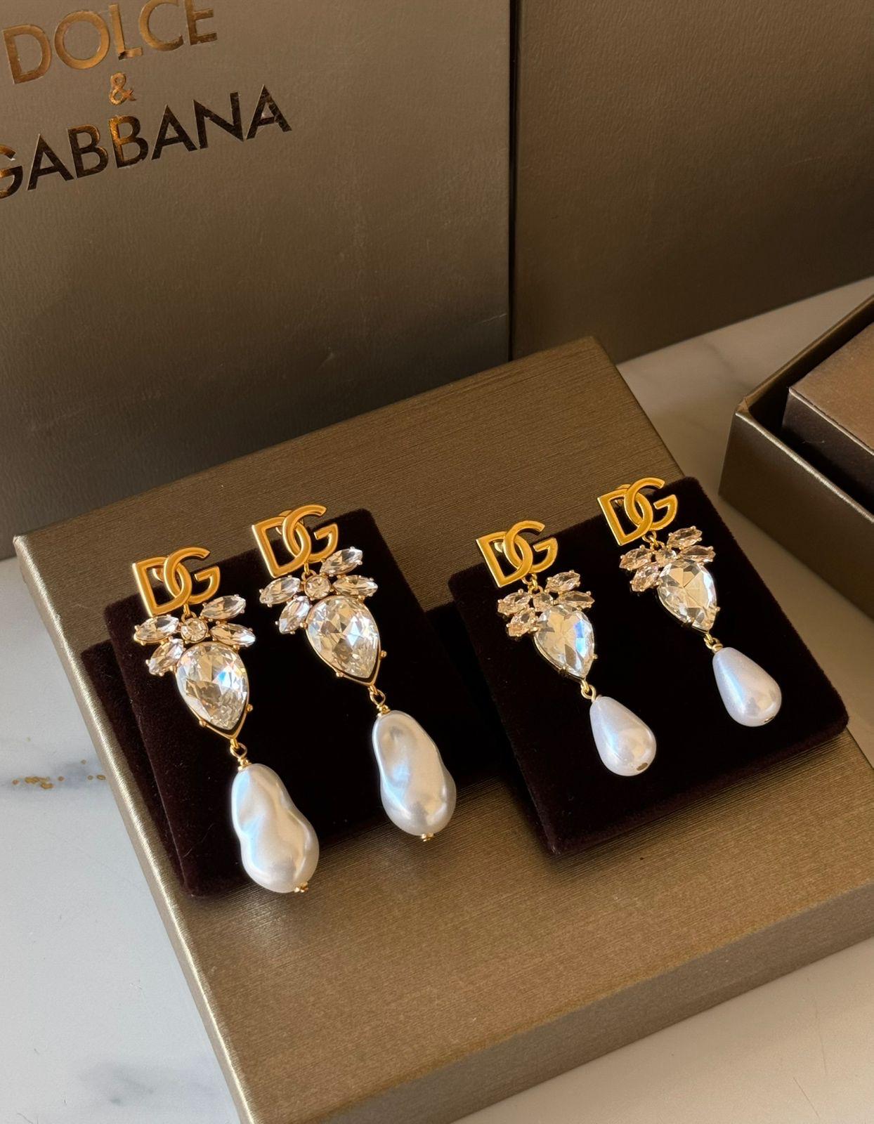 D&G earring