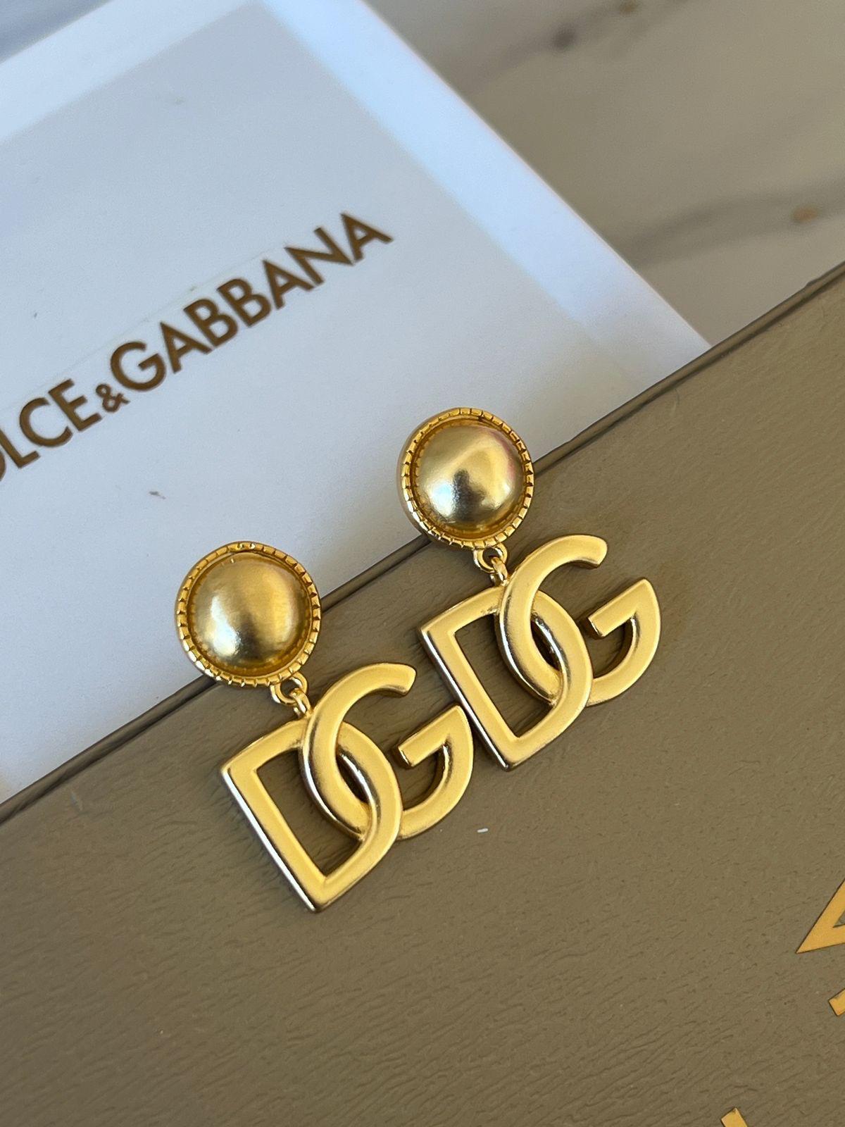 D&G earring