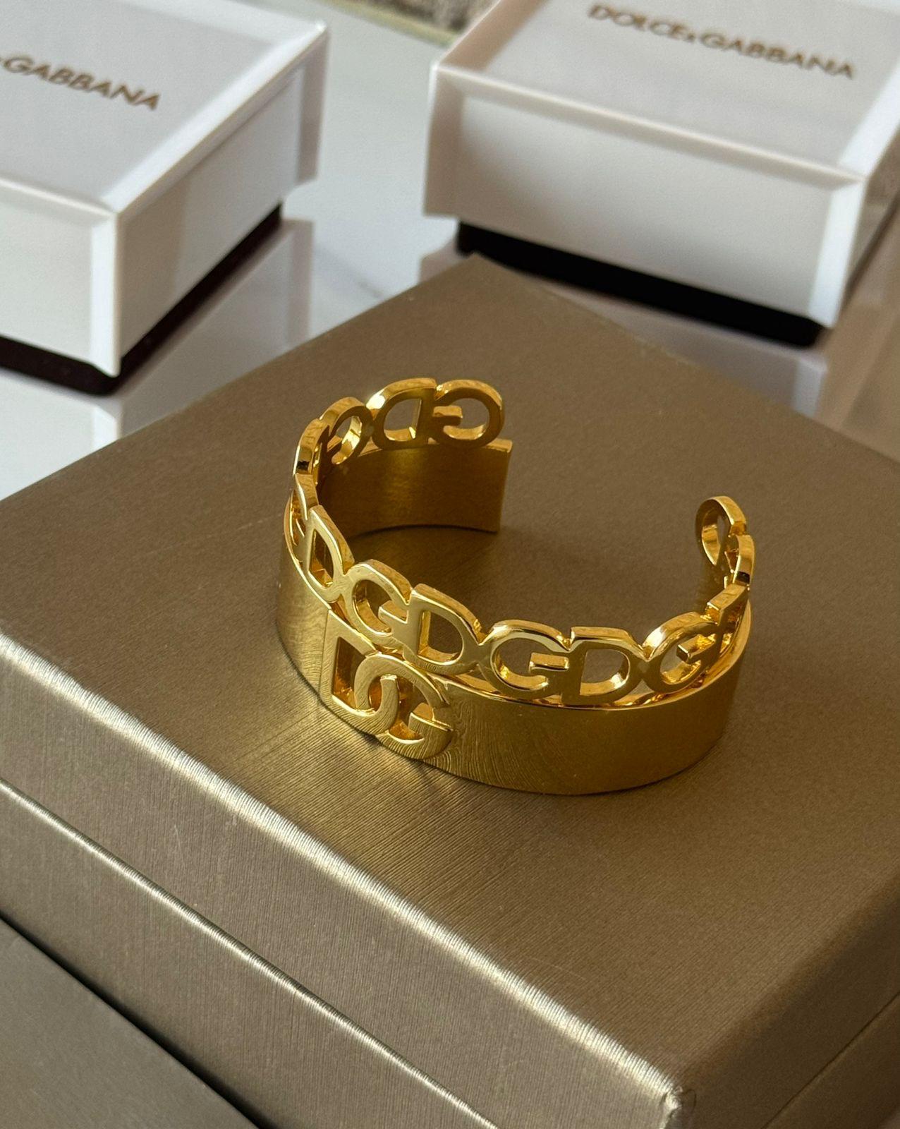 D&G bracelet