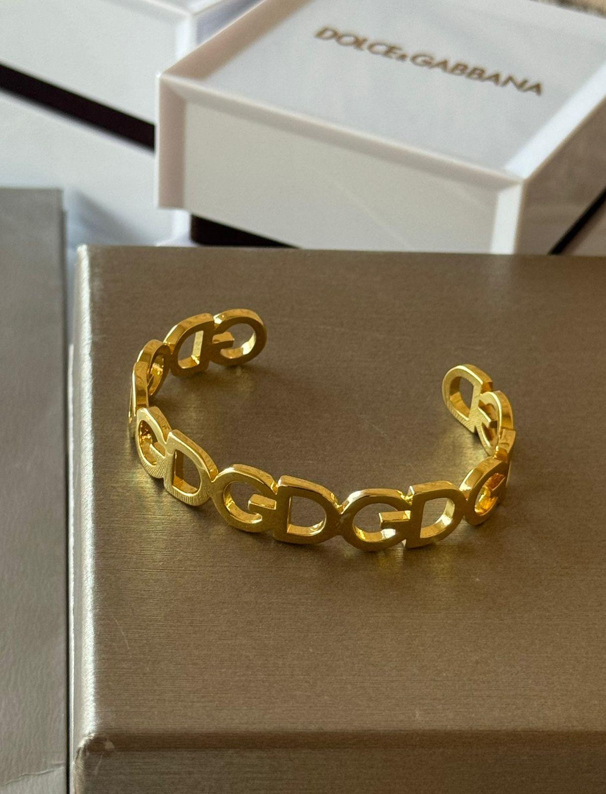 D&G bracelet