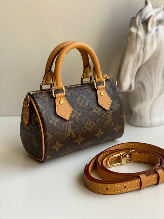 LV  speedy 16 bag