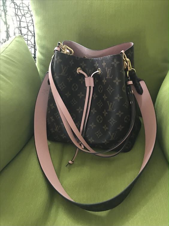 L.V Neo Neo Monogram